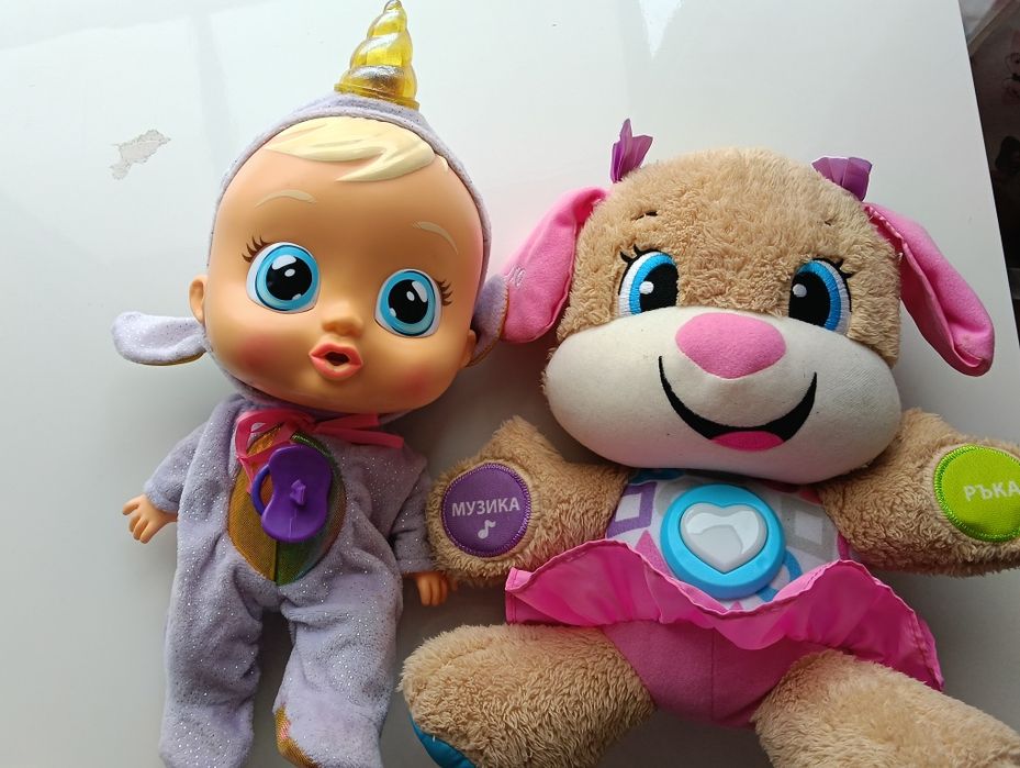 Cry baby и Fisher price говорещо куче като нови