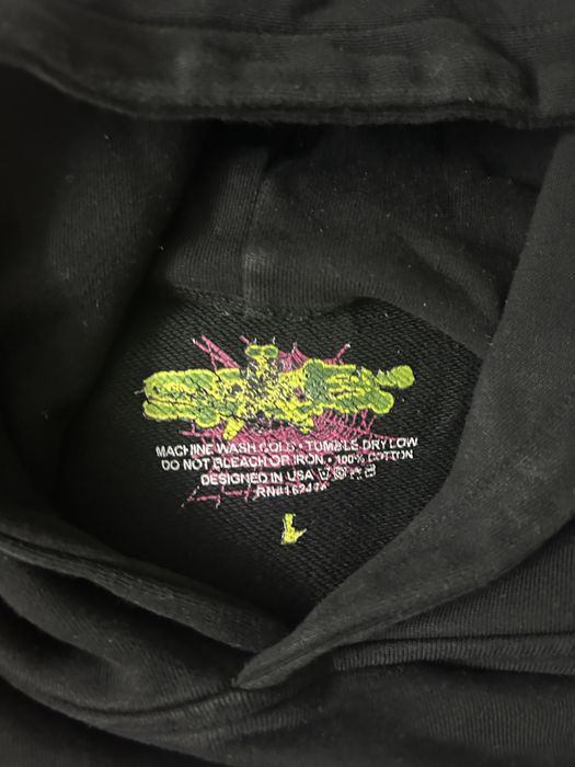 Hanorac Spider Marime XL Fits L \ Astept Oferte
