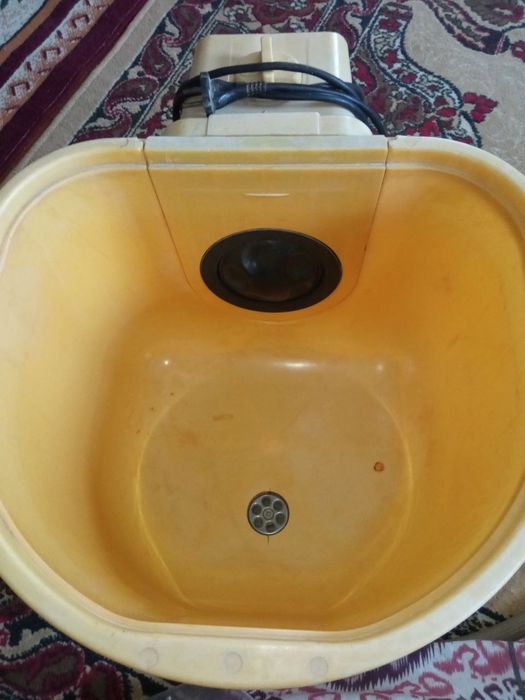 Продаётся стиральная машинка Малютка