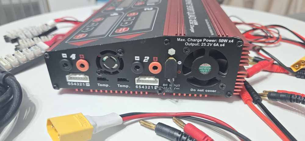 Incarcator Lipo 4x 6s