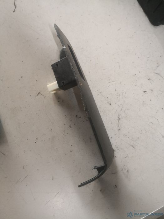 Buton Geam Electric Dreapta Fata Skoda Superb (3T4) [ 2008 - 2015 ]