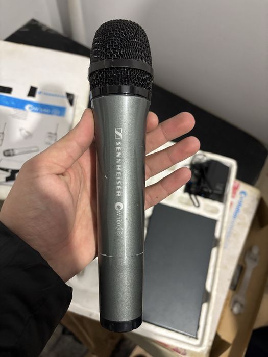 Продам профессиональный микрофон sennheiser ew 100 g2
