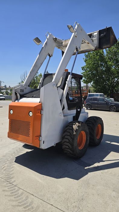 Vand Bobcat 943 brat excavat!