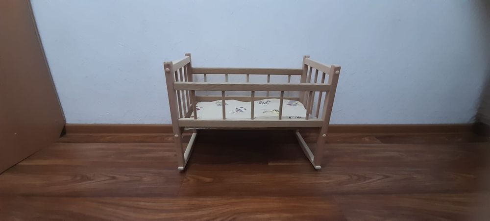 Детская игровая кроватка для девочек