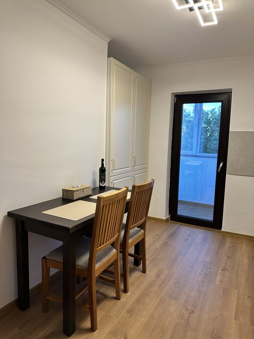 Apartament 3 camere de închiriat – Ultracentral, Bd. Tomis – Dacia