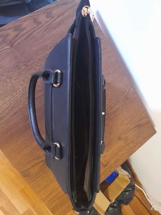 Geantă damă LC WAIKIKI din piele ecologică, culoarea negru