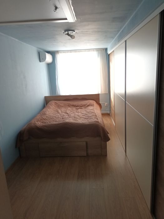 Apartament cu 3 camere, pe doua nivele, zona centrala