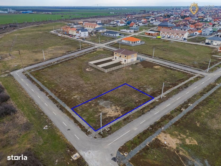 Teren 700mp in Premier- Vladimirescu