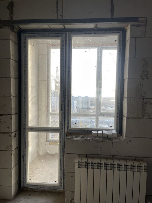 Продам дверь балкон+окно