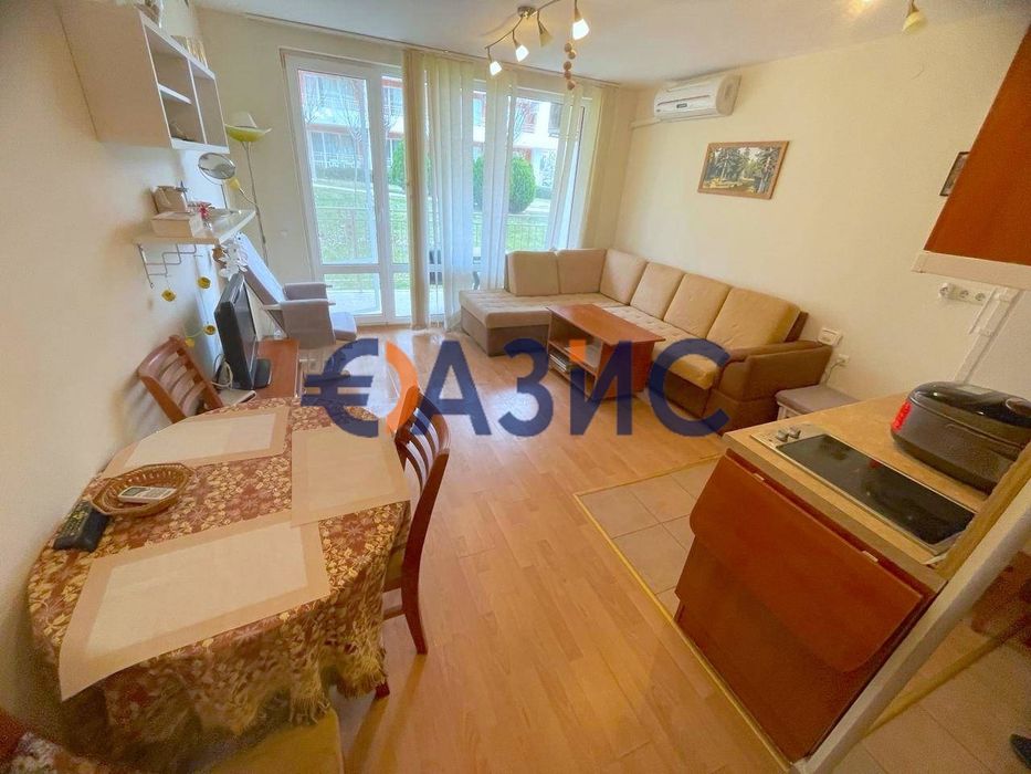 Продава се Едностаен апартамент в Свети Влас - 40 кв.м за 1098 €/кв.м - Снимка #6