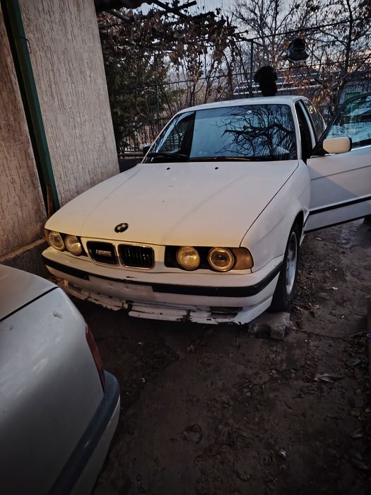 BMW E34 5 серия 2л