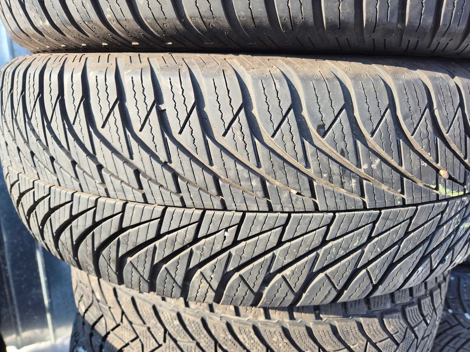 2 Anvelope VARA IARNA - 225/65/17 - CA UNELE NOI DOT 2023