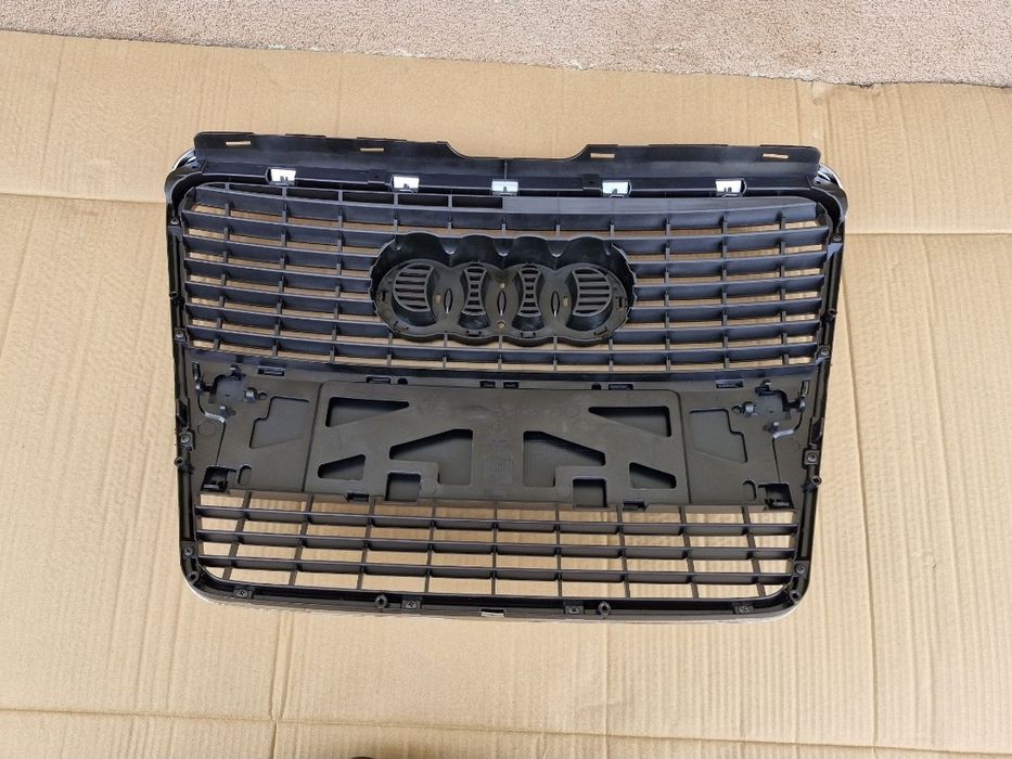 Grila centrala Audi A6 C6 NOUA AM 2005-2011