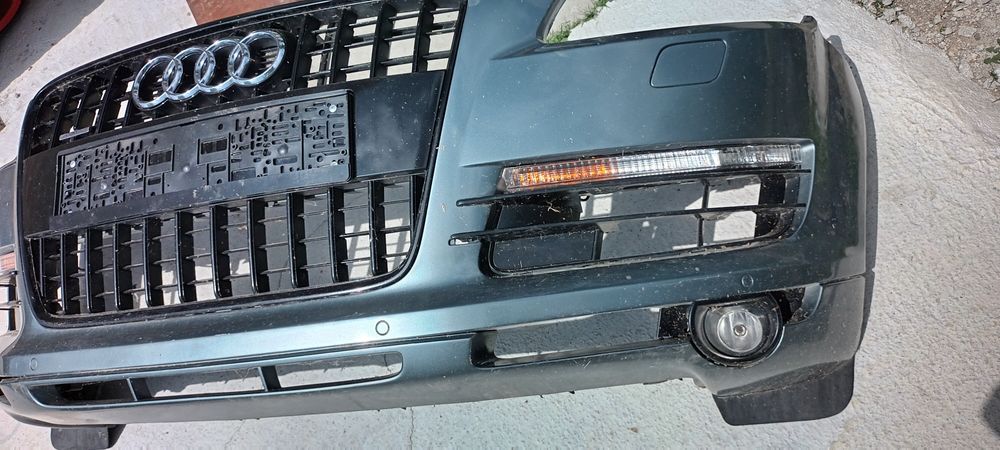 Предна броня за Audi Q7