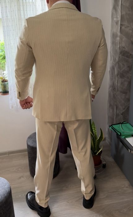 Costum de barbat marimea XXL