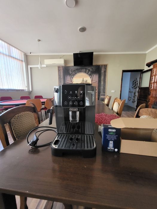 Aparat de cafea DeLonghi