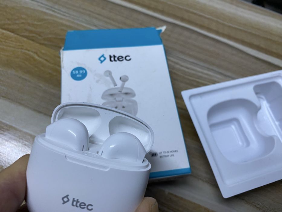 ЧИСТО НОВИ Безжични слушалки ttec AirBeat Free