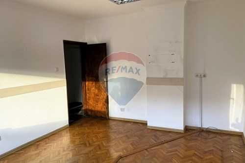 Дава се под наем Четиристаен апартамент в София, Център - 120 кв.м за 990 € - Снимка #8