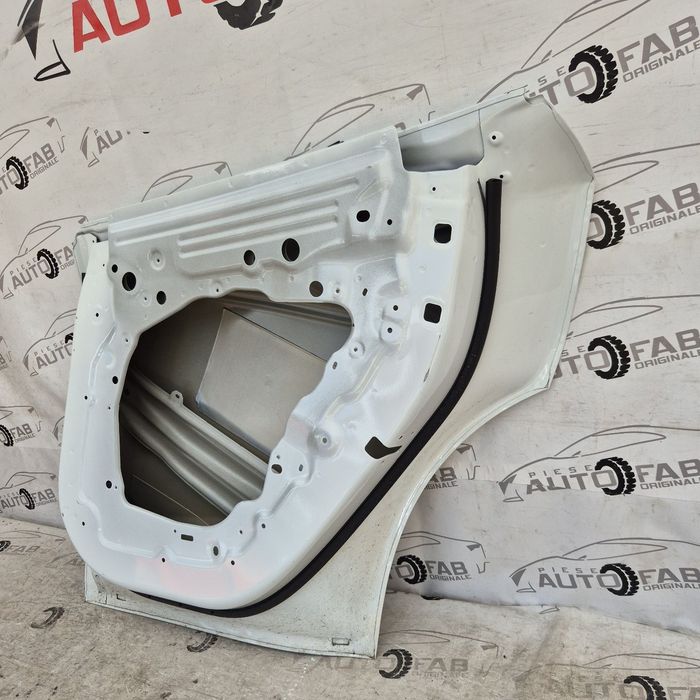 Usa dreapta spate Tesla Model Y an 2020-2021-2022-2023-2024-2025-2026