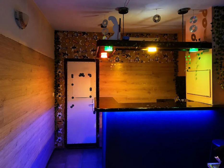 Apartament V2 centar