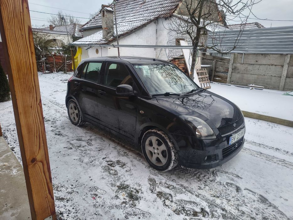 Suzuki Swift 1.3i