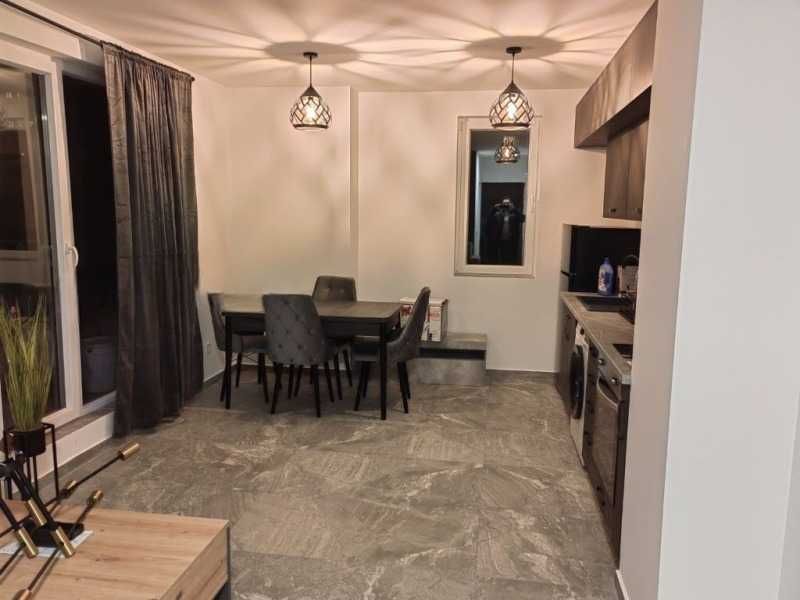 Дава се под наем Двустаен апартамент в София, Надежда 4 - 68 кв.м за 597.21 € - Снимка #1