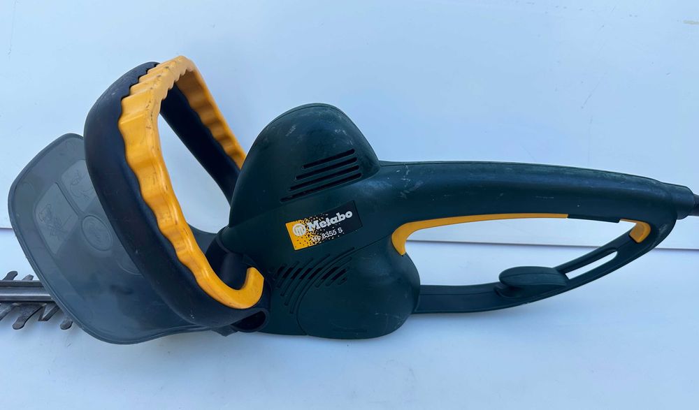 METABO Hs 8355 S - Електрически храсторез 500W