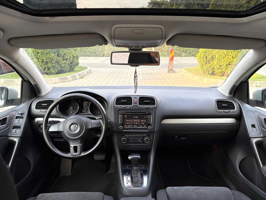 VOLKSWAGEN Golf 2010 — imagine 5
