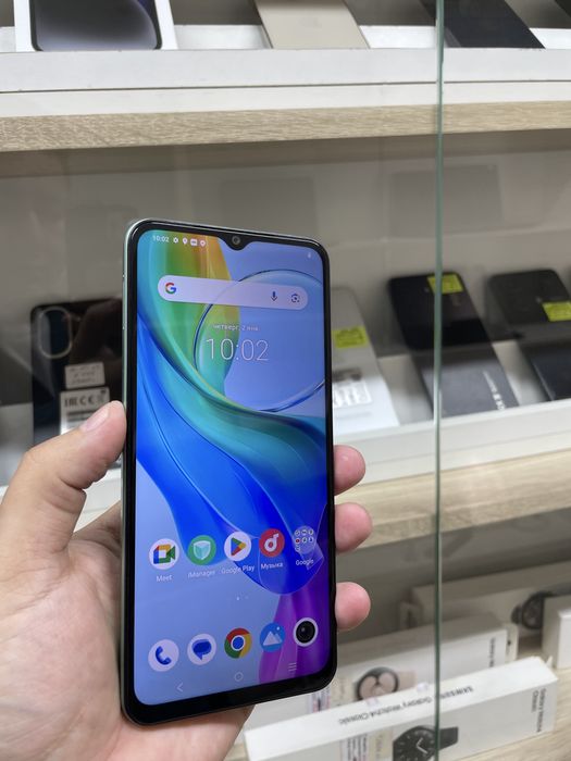 Телефон Vivo Y03 128gb