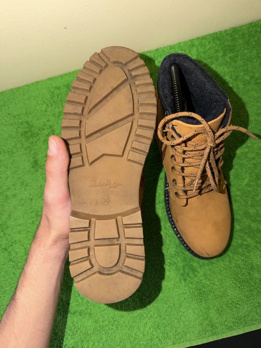 Ghete Zara Kids camel
