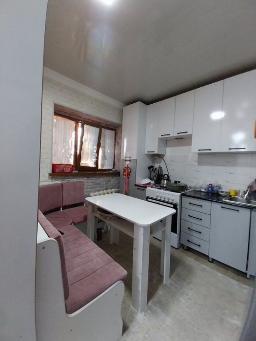 Квартира сотилади!