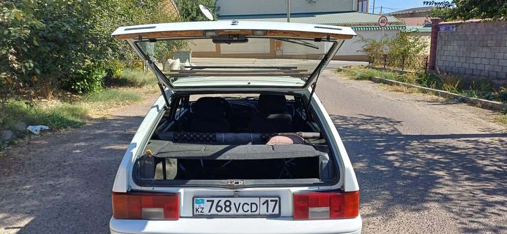 Продаётся автомобиль ваз 2114.