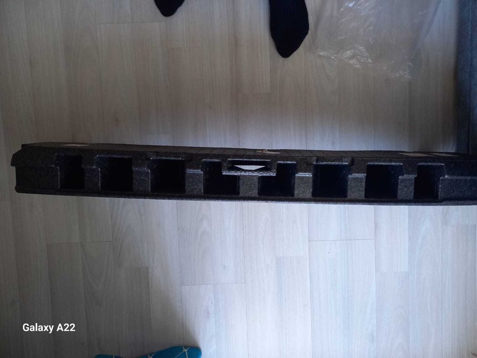 Абсорбер для Шкода Рапид