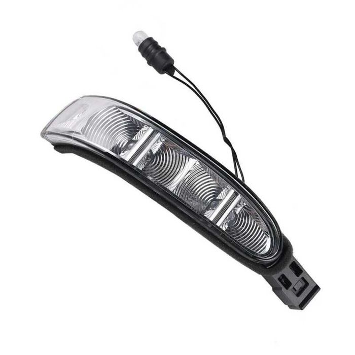 НОВИ !Супер Ярки LED Мигачи Огледала Mercedes ML/GL 164 /R 251  Canbus