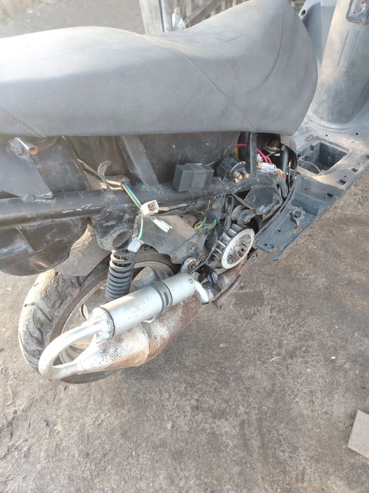 Продам скутор не на ходу