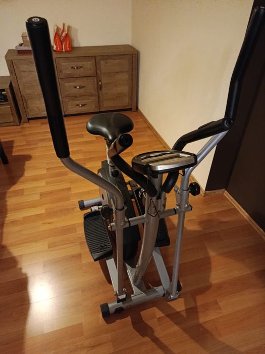 Bicicletă eliptică York X530– stare foarte bună