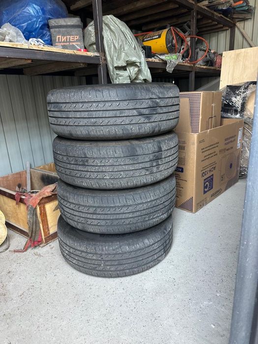 Продам Шины летние с дисками 215/65/16