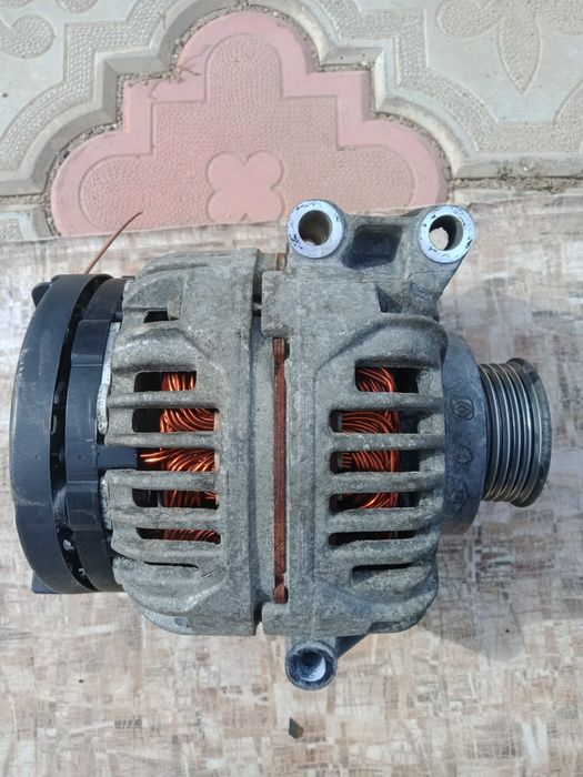 Генератор на рено