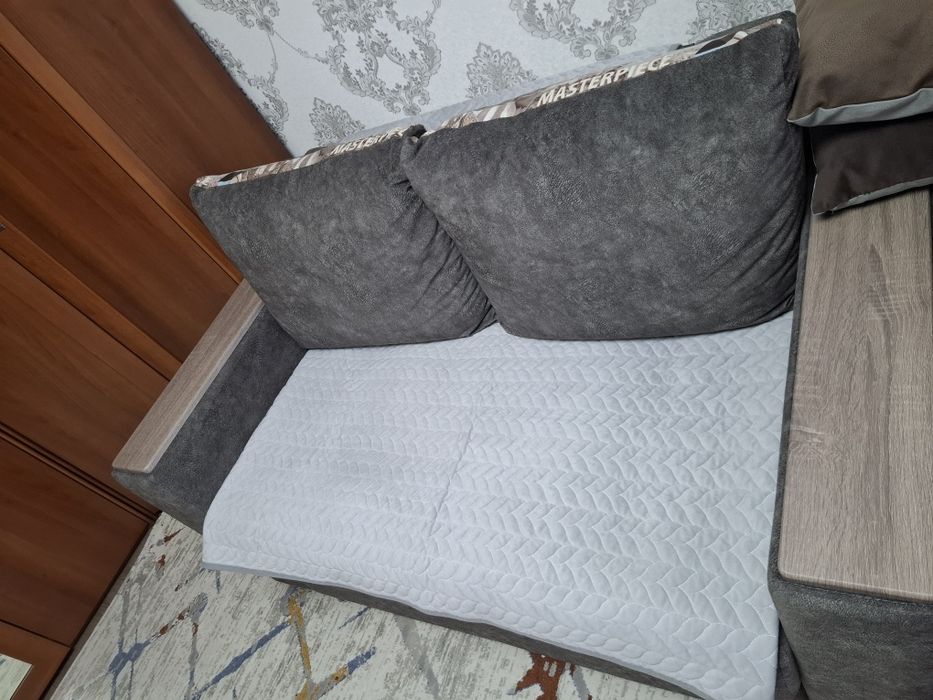 Продам диван раскладной