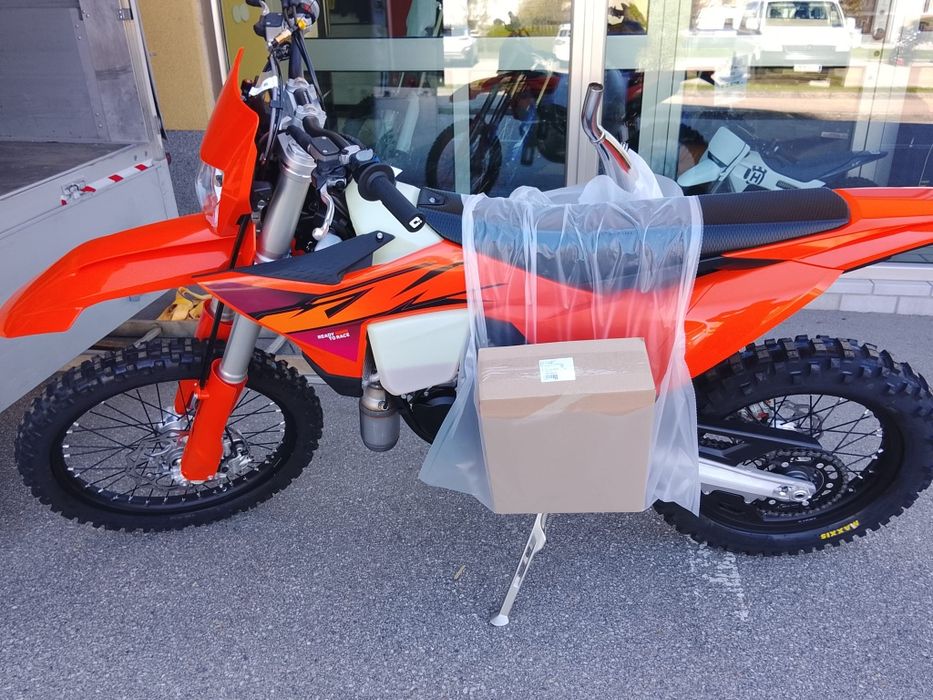 KTM 300 TBI 2026 Nou KTM  F 500 SixDays  Husqvarna FE 450