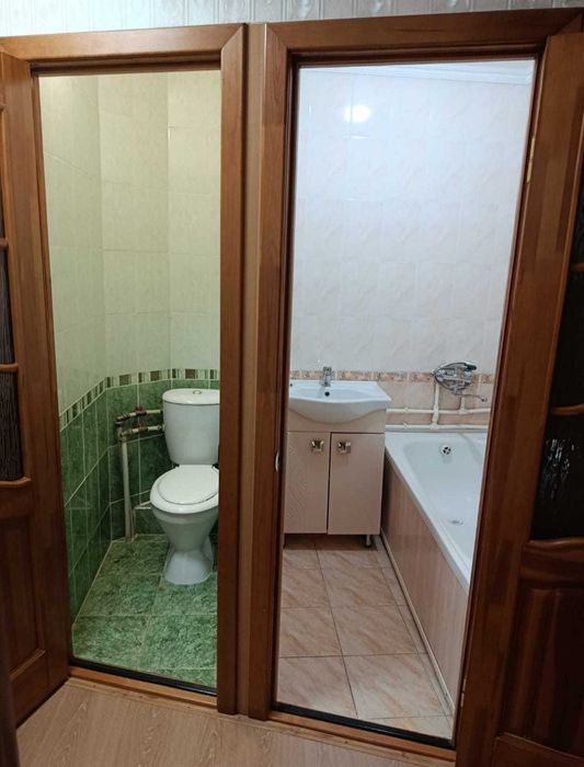 продам 2 комнатную квартиру