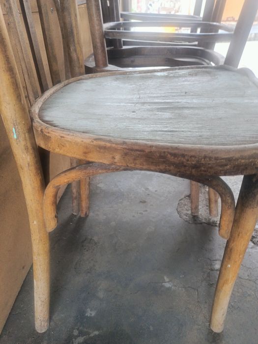 Продам стулья стариные раритет