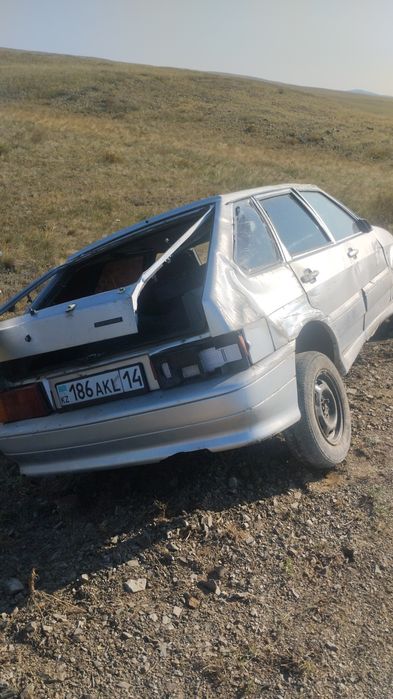 Аварины машину продам