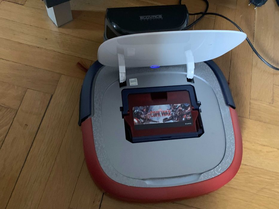 П рахосмукачка робот ECOVACS Robotics Deebot Slim Marvel Edition