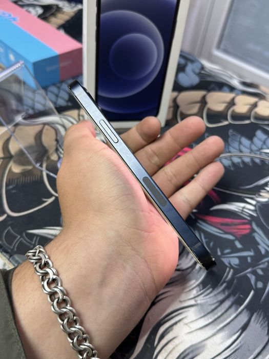 Айфон,IPhone 12 128gb 75% акб с коробкой