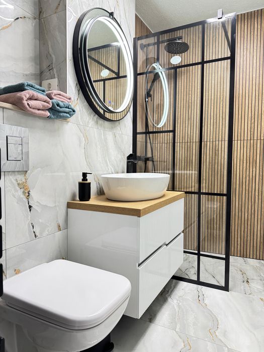 Ofer spre inchiriere ap.1camera in regim hotelier