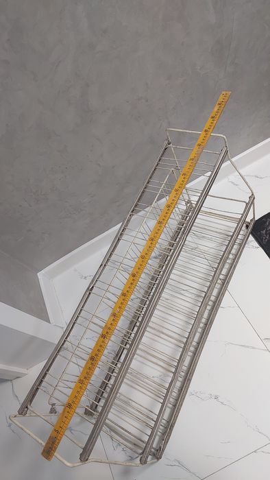 Обувница. Лёгкая, вместительная.