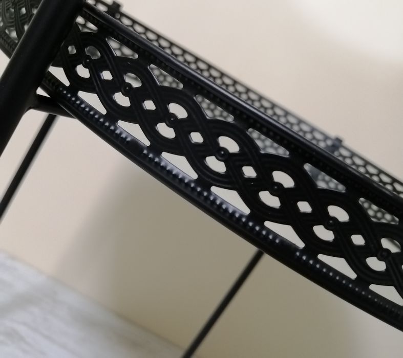 Масичка с огледална табла, холна маса, помощна маса