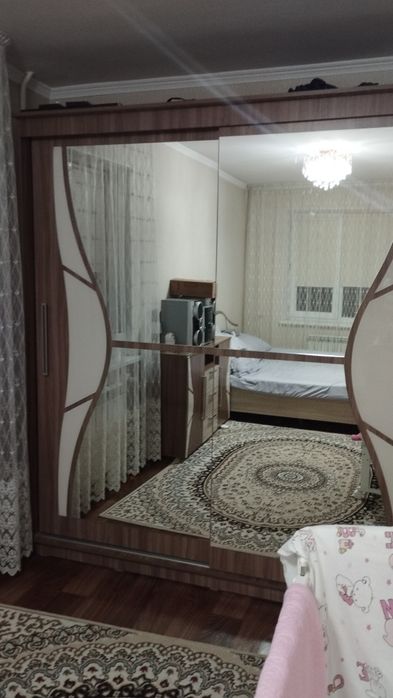 Продается спальный гарнитур " Лагуна5"