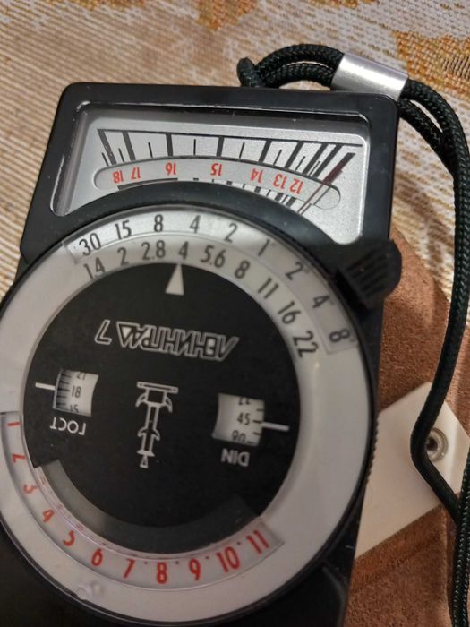 Продавам съветски свенломер Ленинград 7